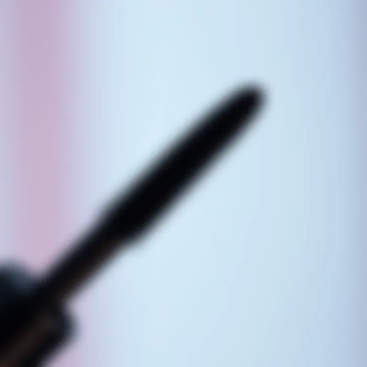 Unique Bristle Design of Mini Mascara Wand Close-up of a mini mascara wand applicator showcasing its unique bristle design