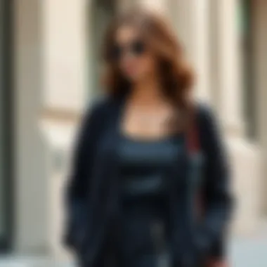 Casual Elegance Elegant short cardigan with pockets styled for a casual outing